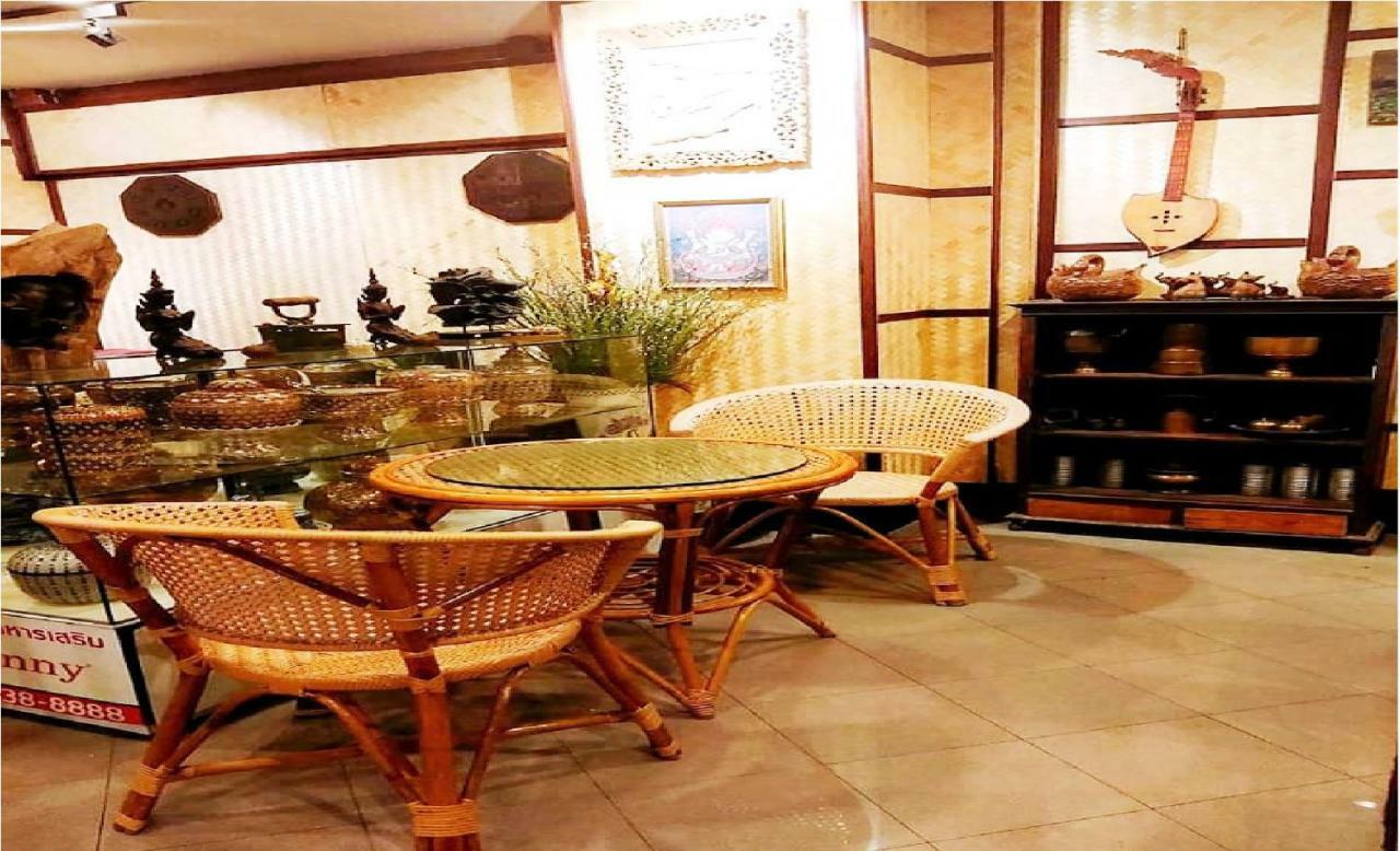 Ruan Ben Ja Don Mueang,Bangkok Hostel Екстер'єр фото