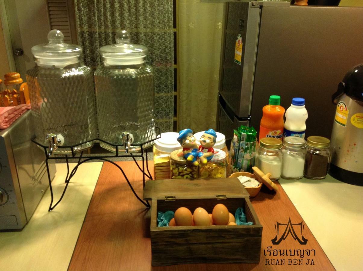 Ruan Ben Ja Don Mueang,Bangkok Hostel Екстер'єр фото