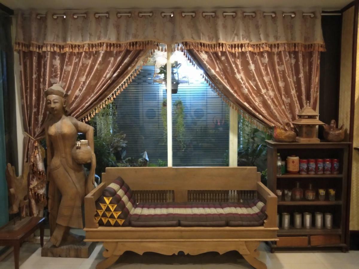 Ruan Ben Ja Don Mueang,Bangkok Hostel Екстер'єр фото