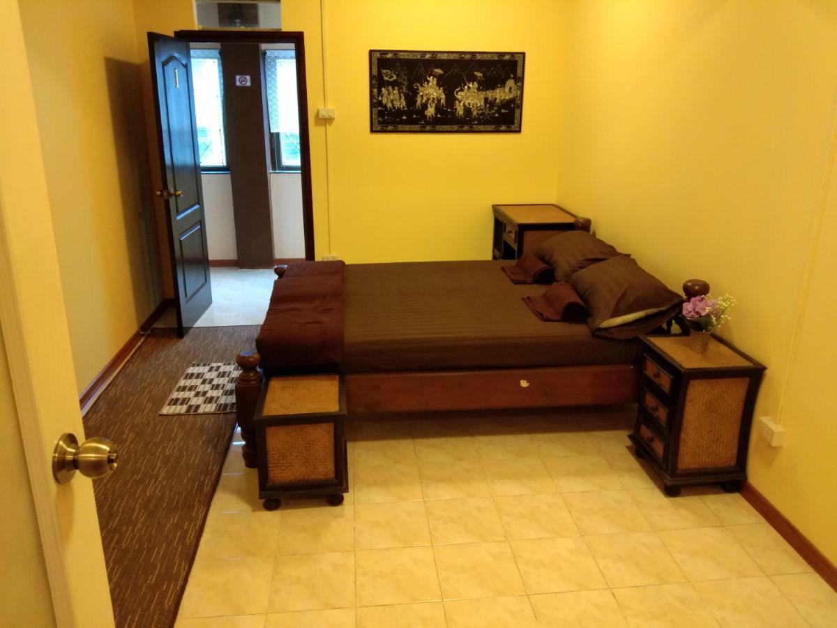 Ruan Ben Ja Don Mueang,Bangkok Hostel Екстер'єр фото