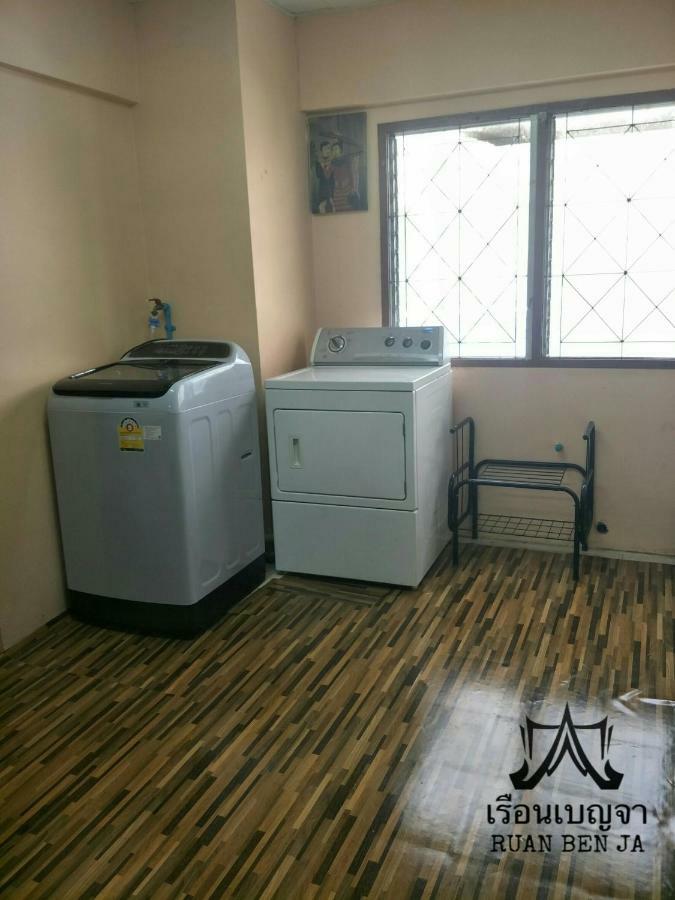 Ruan Ben Ja Don Mueang,Bangkok Hostel Екстер'єр фото