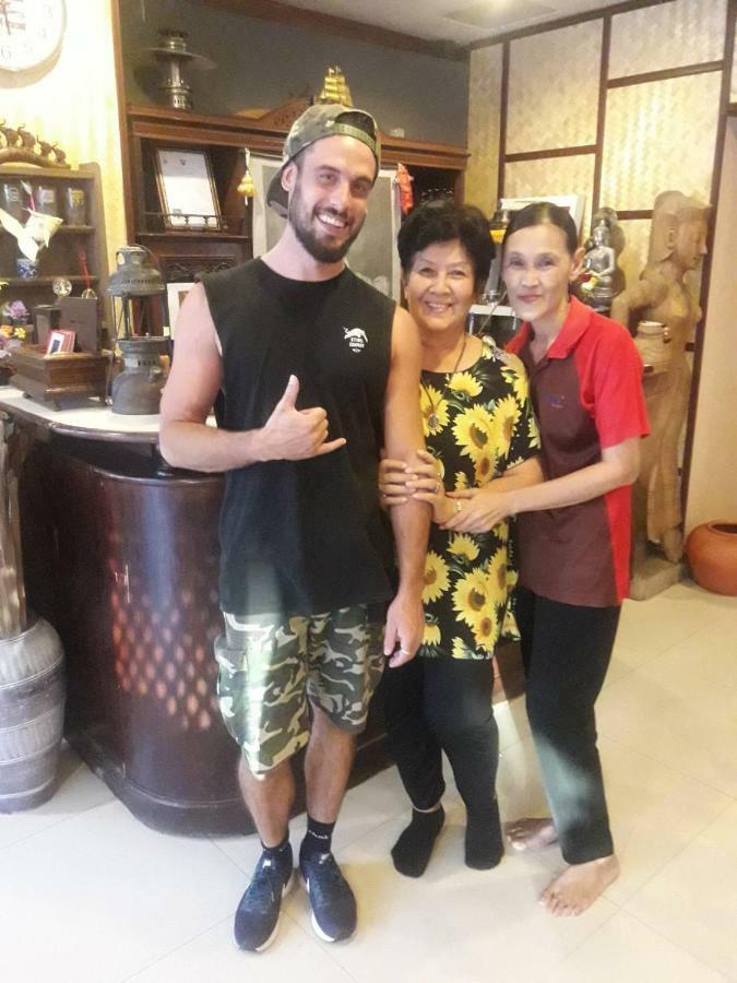Ruan Ben Ja Don Mueang,Bangkok Hostel Екстер'єр фото
